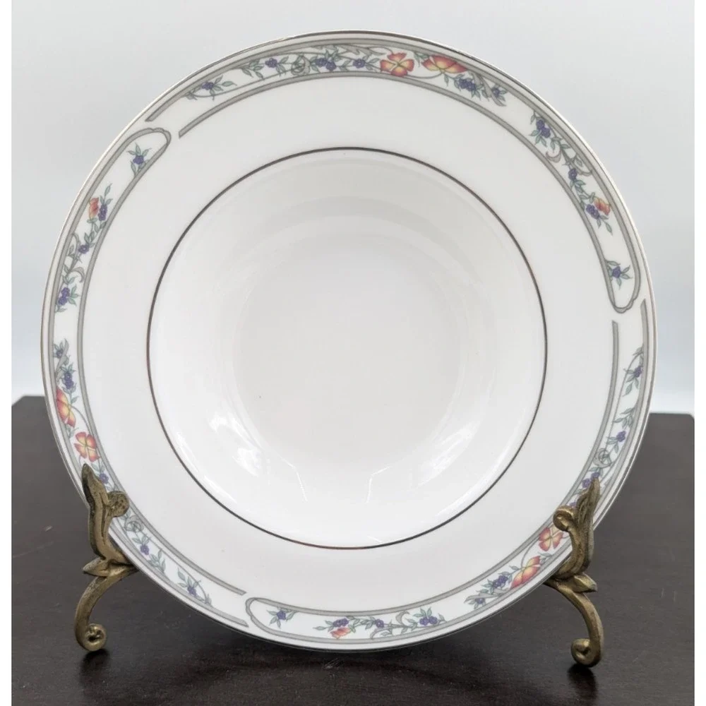 Royal Doulton Arlington Rimmed Soup Bowl Set of 10 Bowls 8